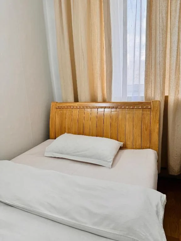 Budget Single Room — Khongor Guest house & Tours